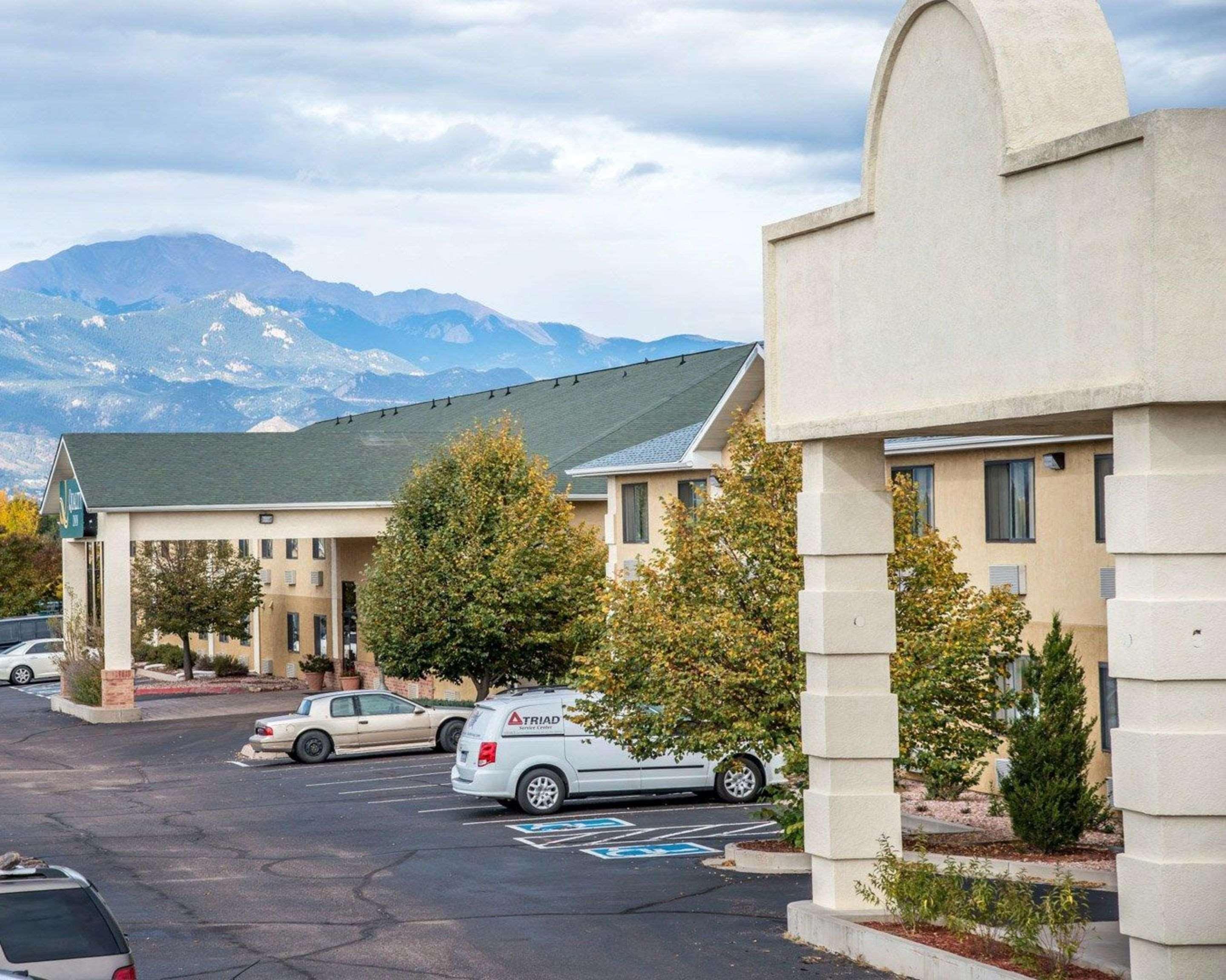Quality Inn Airport Colorado Springs Zewnętrze zdjęcie
