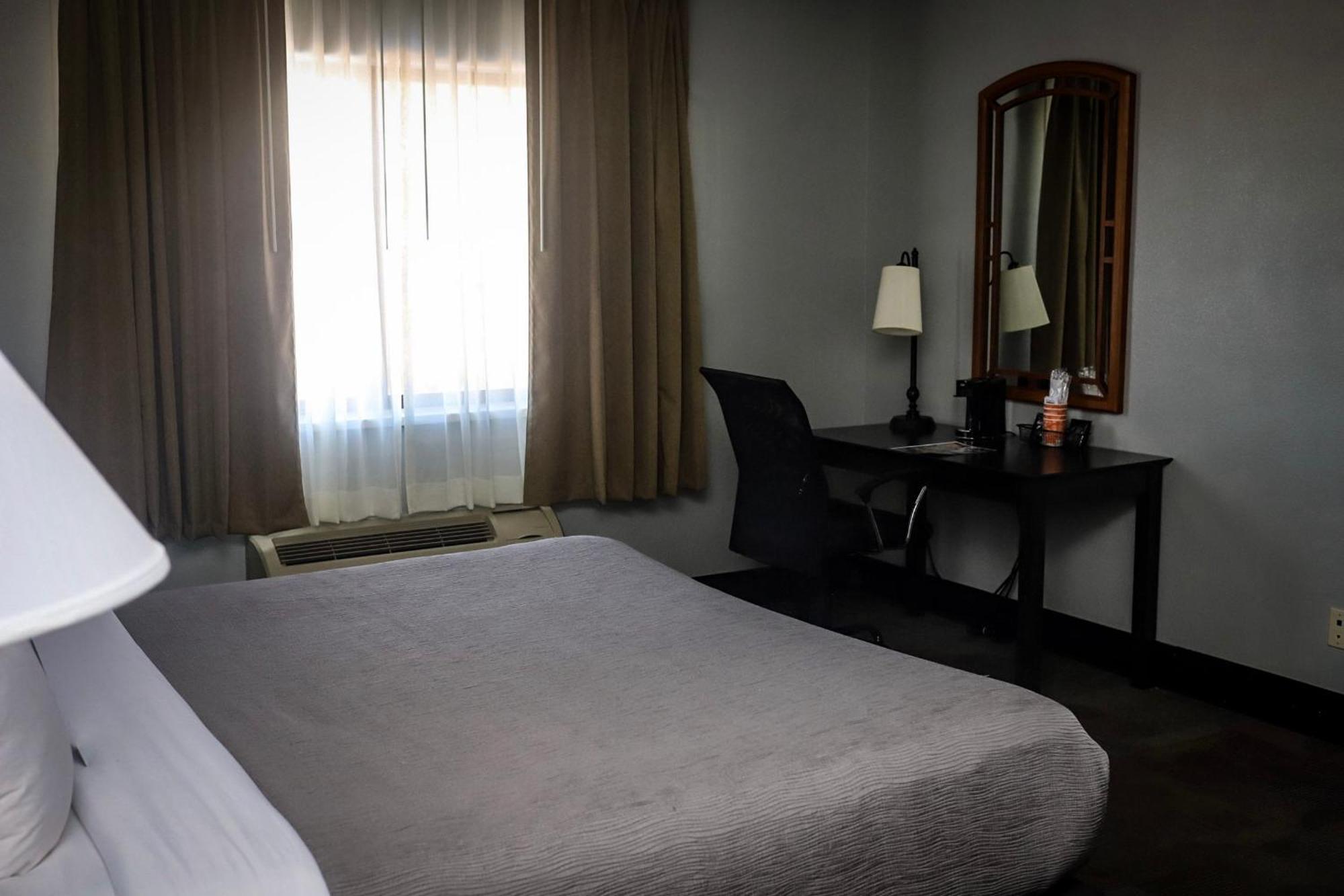 Quality Inn Airport Colorado Springs Zewnętrze zdjęcie