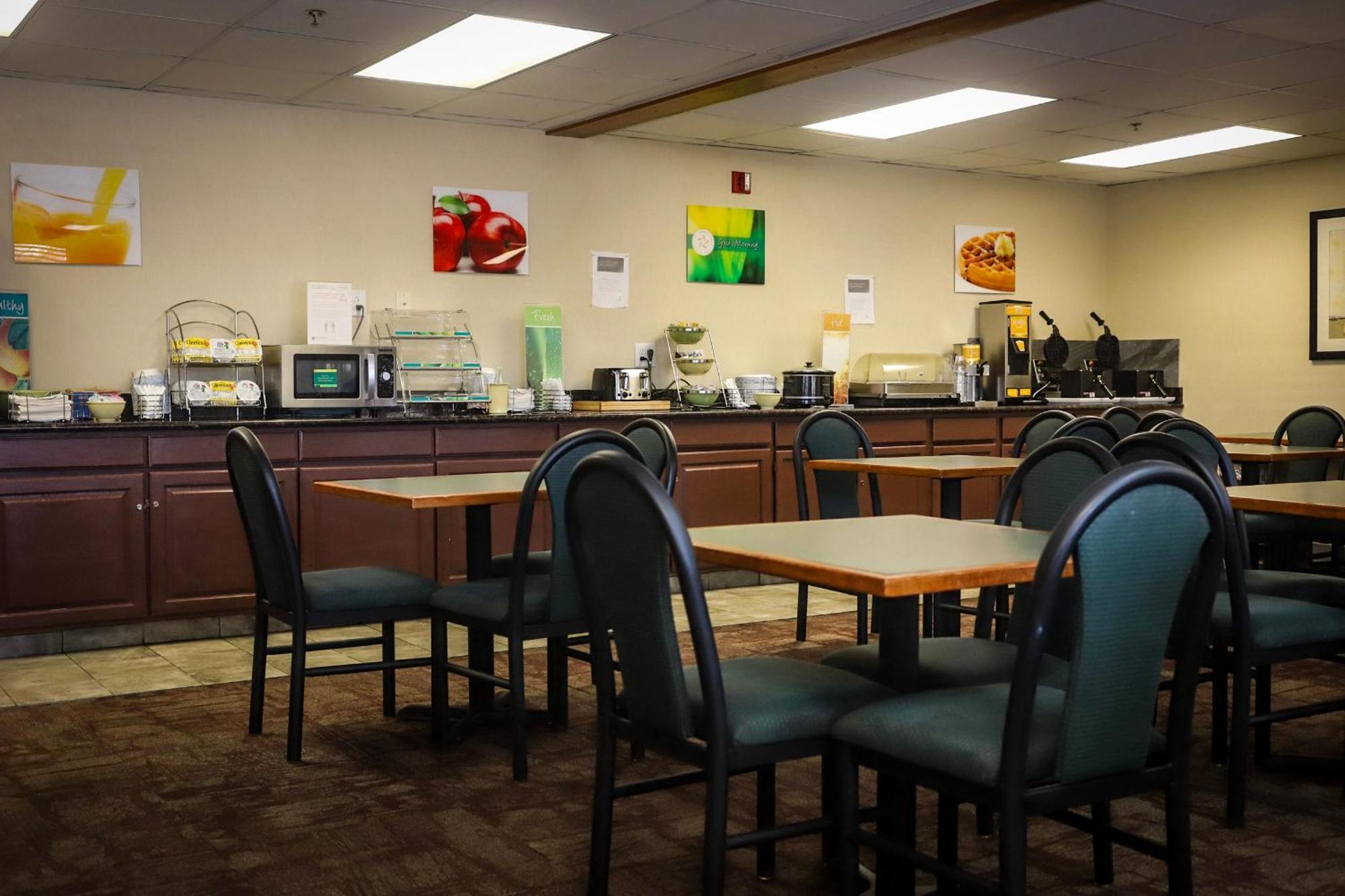 Quality Inn Airport Colorado Springs Zewnętrze zdjęcie