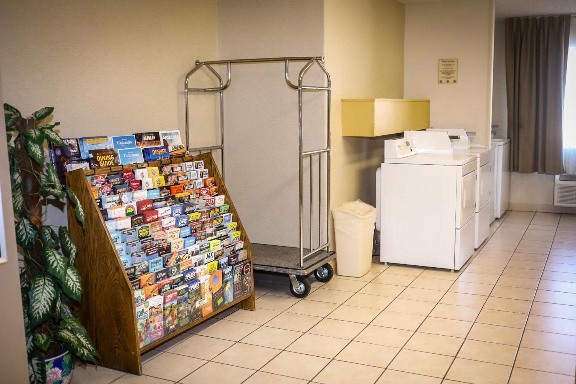 Quality Inn Airport Colorado Springs Zewnętrze zdjęcie